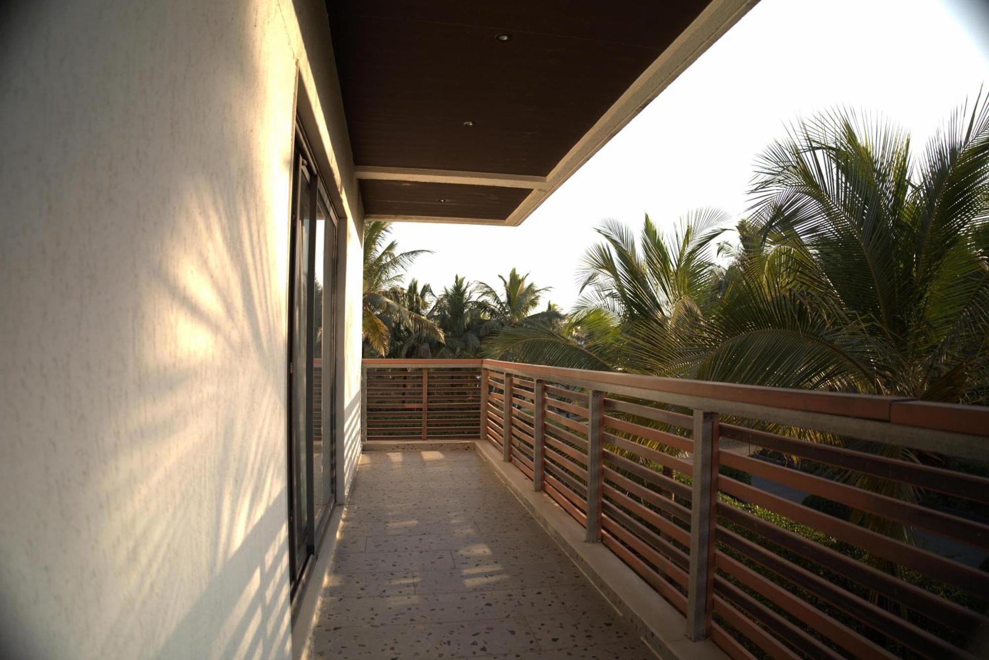 Cassa Marina Beach Resort Damlawari Exteriör bild